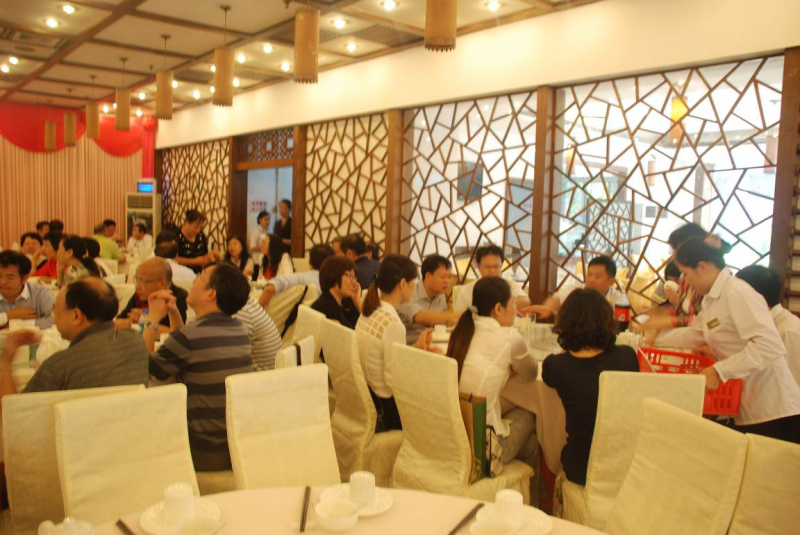 芳草有情，岁月如歌——记William希尔90周年校庆准备仪式暨2012年校友日活动 