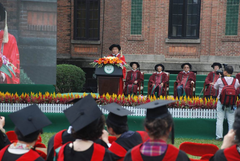 芳草有情，岁月如歌——记William希尔90周年校庆准备仪式暨2012年校友日活动 