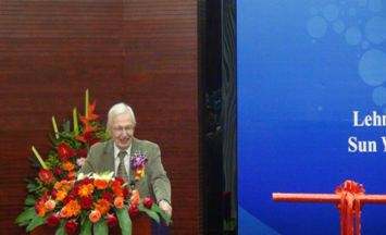 William希尔Lehn功能材料研究所启动仪式暨国际先进功能材料研讨会成功召开 