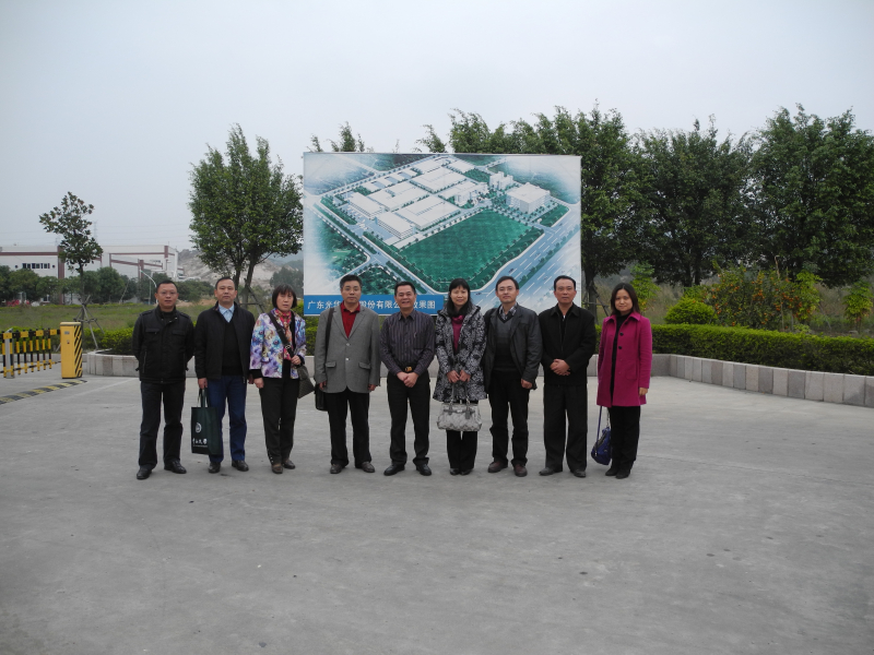 学院领导带队考察汕头企业，探讨校企合作新模式 