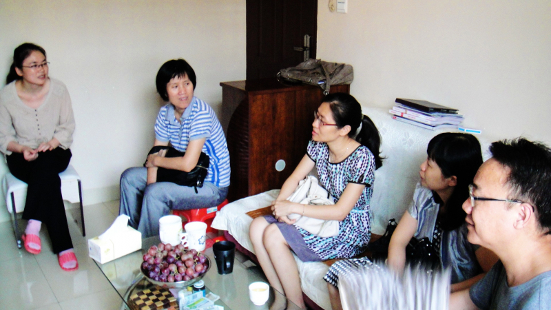 学校学院领导教师节看望教师 