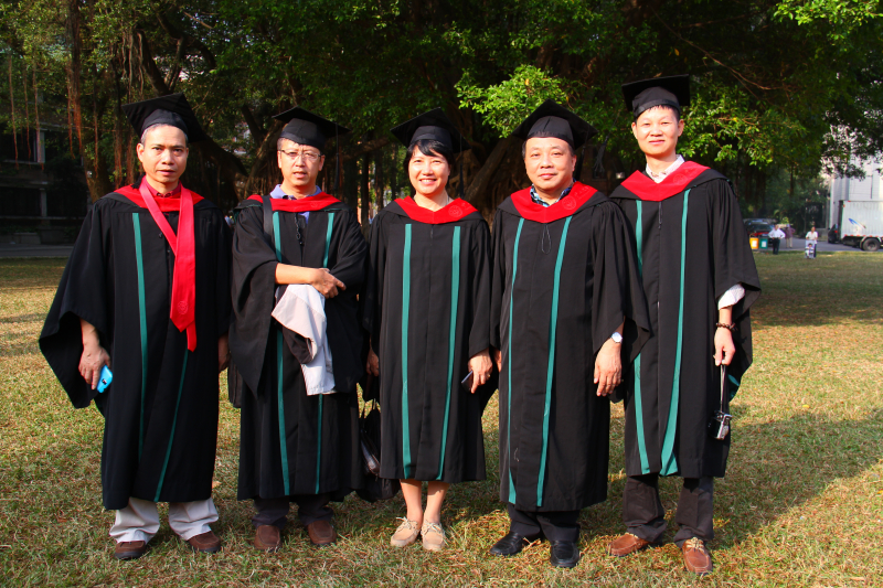 芳草有情化院情长