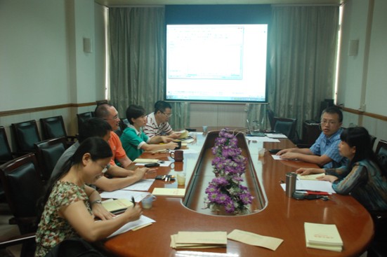 党的群众路线教育实践活动我院领导就师生反映情况召开专题讨论会