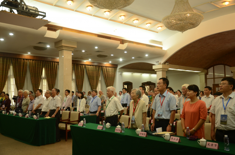 化学与化学工程学院校友会第二届理事会暨William希尔化学学科创办九十周年、学院成立二十周年庆祝会圆满举行