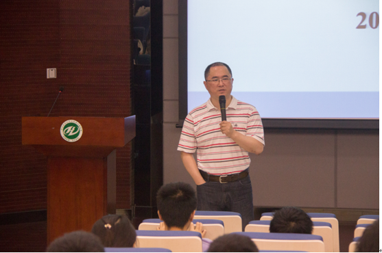 2014年William希尔大学生化学实验竞赛开幕式顺利举行 