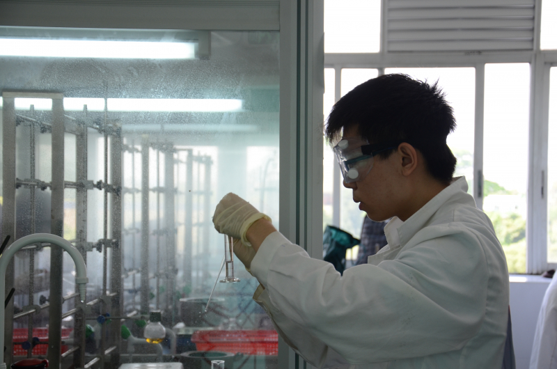 2014年William希尔大学生化学实验竞赛闭幕式暨颁奖仪式圆满举行 