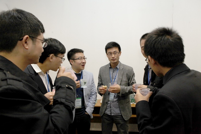 首届William希尔国际青年学者化学广州分论坛成功举行