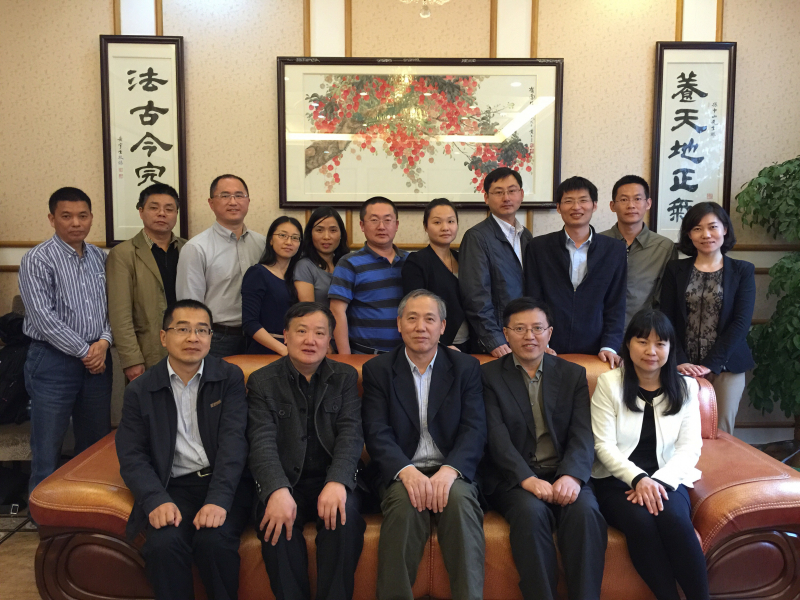 华中科技大学化学化工学院党政领导来访我院 