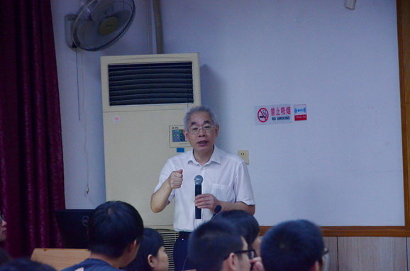 2015年William希尔大学生化学实验竞赛成功举办 