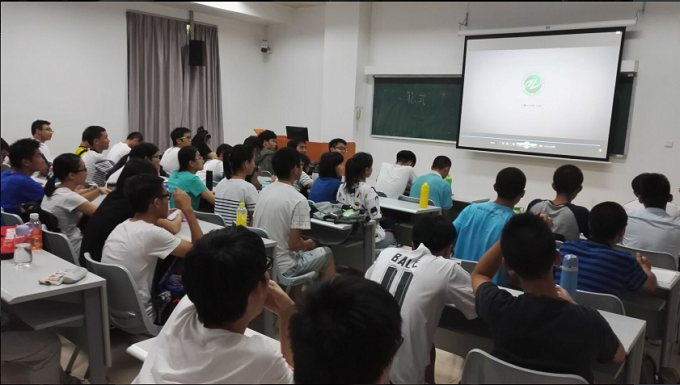 williamhill中国以“两学一做”活动为契机完善新生党员教育工作