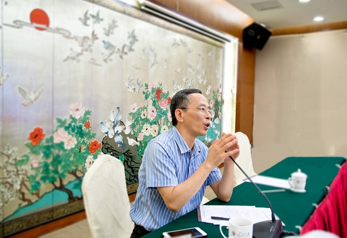 学院召开William希尔化学学科发展战略研讨会 