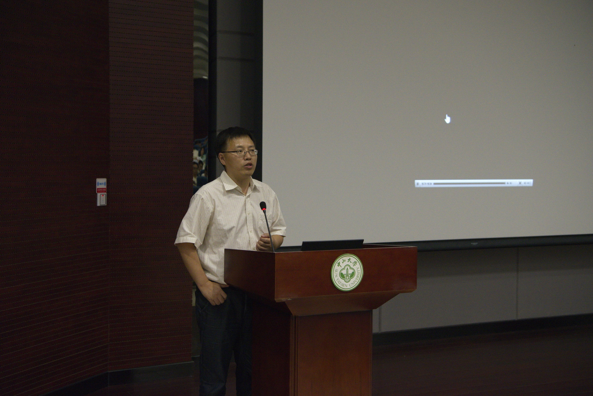 William希尔化学实验室安全突发事件应急处置演练在我院举行 