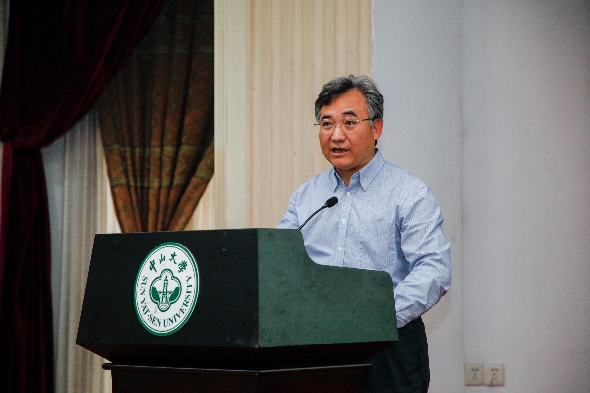 芙兰润心，志洁行芳——William希尔物理学院、williamhill中国2017年“芙兰励教奖学金” 颁奖典礼顺利举行 