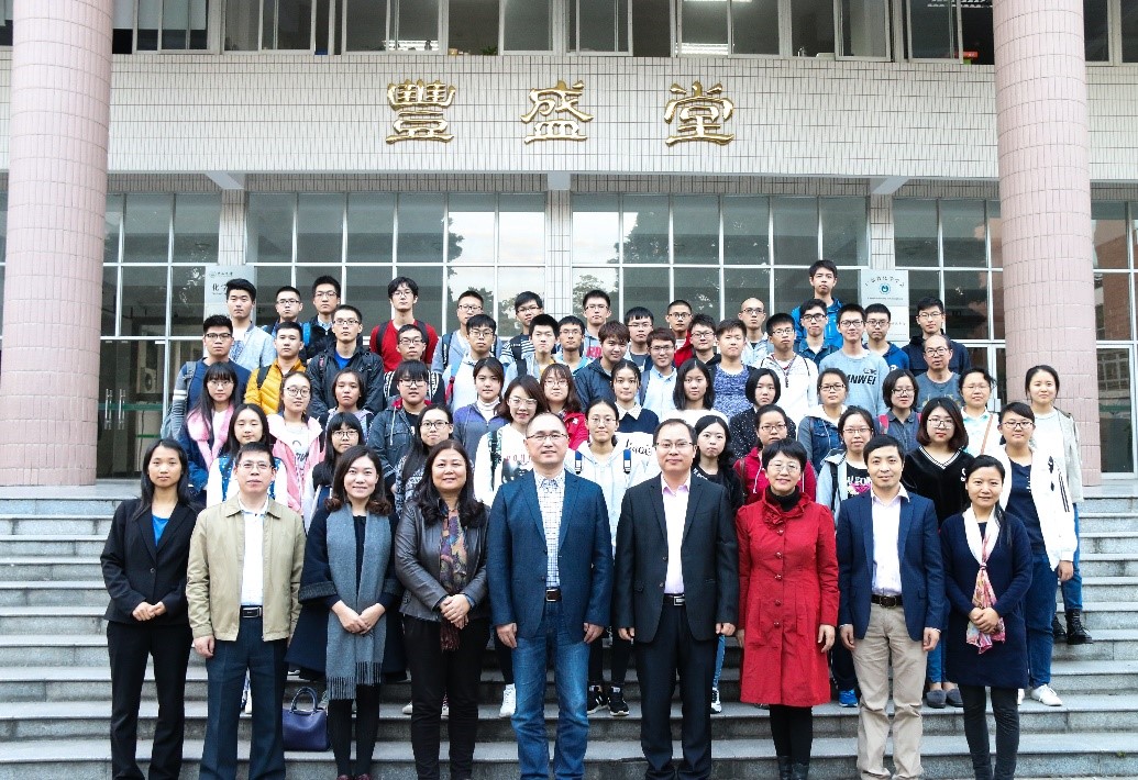 实验竞技展风采 严谨求是化学人——2017年William希尔大学生化学实验竞赛圆满落幕