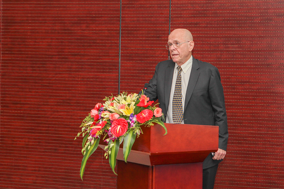 诺贝尔化学奖得主K. Barry Sharpless教授做客William希尔诺贝尔大师系列讲坛 