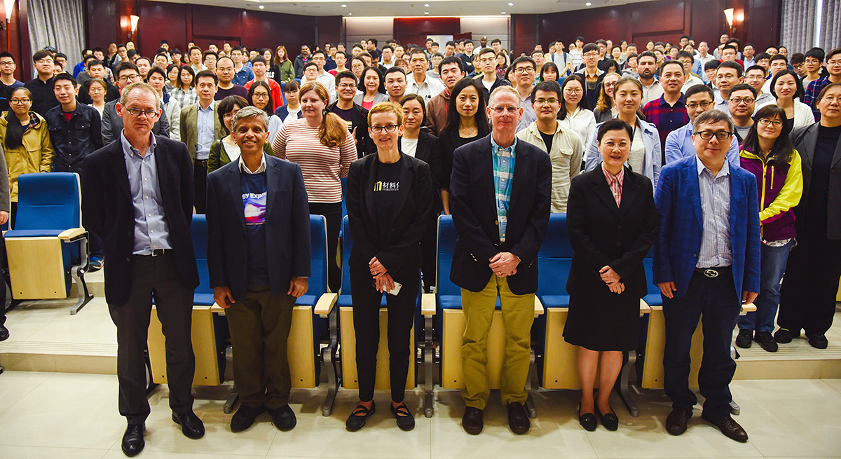 williamhill中国与美国化学会联合举办 “美国化学会校园行”活动 