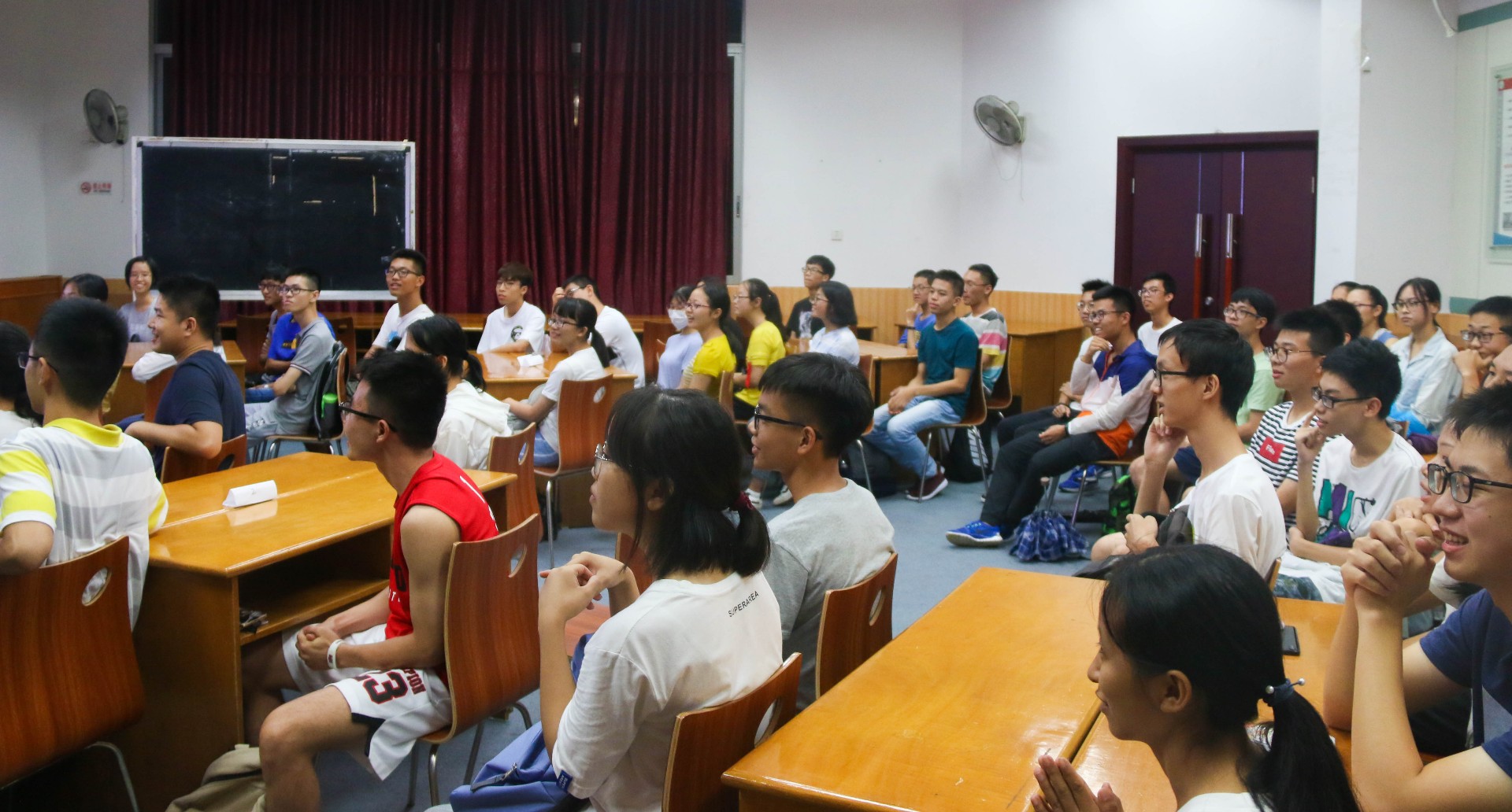 期待你们书写青春精彩——williamhill中国2018年迎新工作圆满完成 